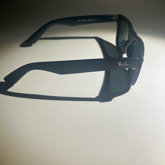 Ray-Ban Classic Black Sunglasses - Picture 2 of 5